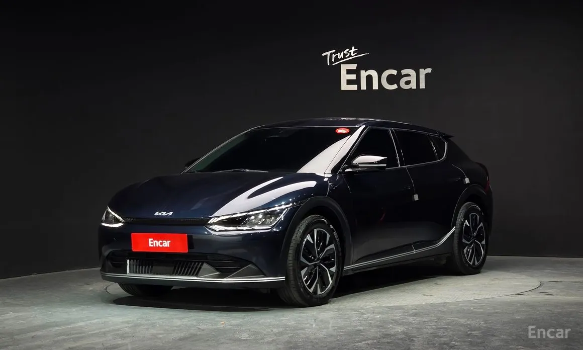 Фото 1 - Kia EV6