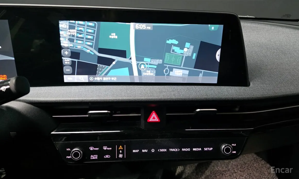 Фото 14 - Kia EV6