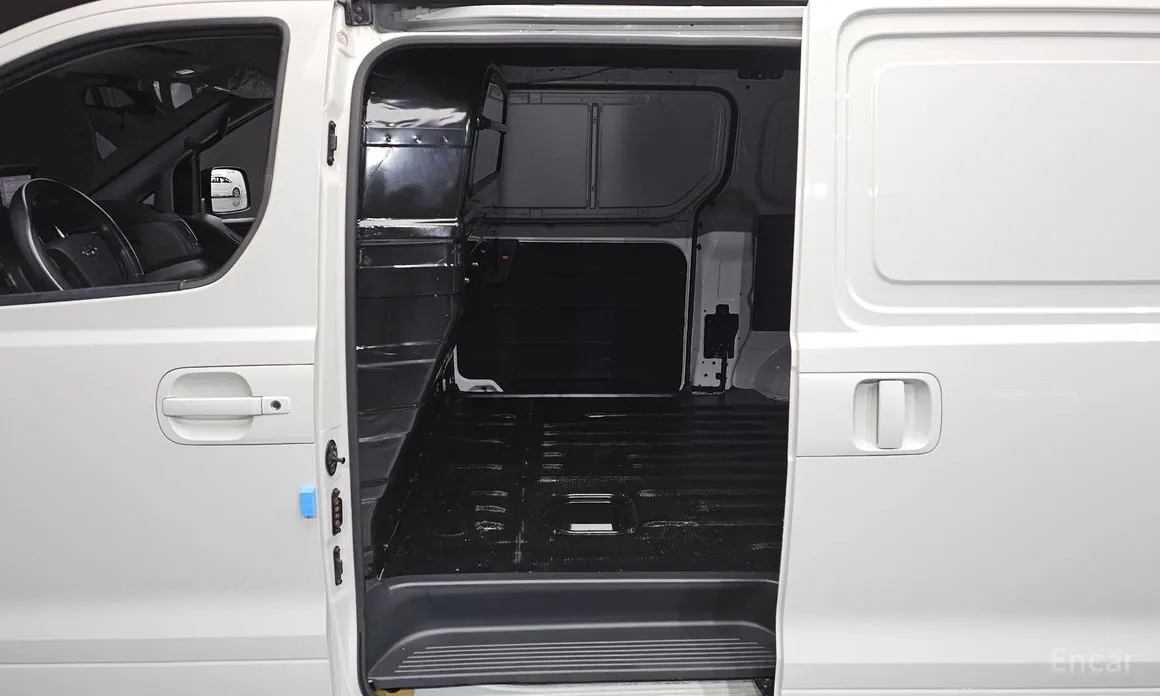 Фото 11 - Hyundai Starex