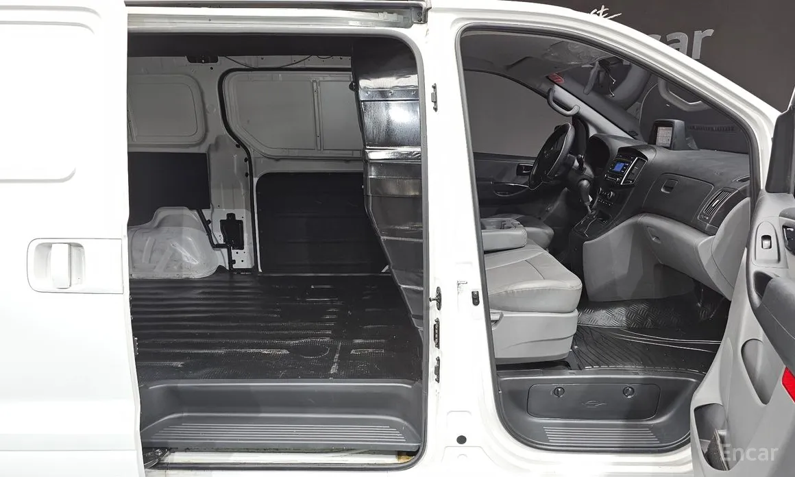 Фото 12 - Hyundai Starex