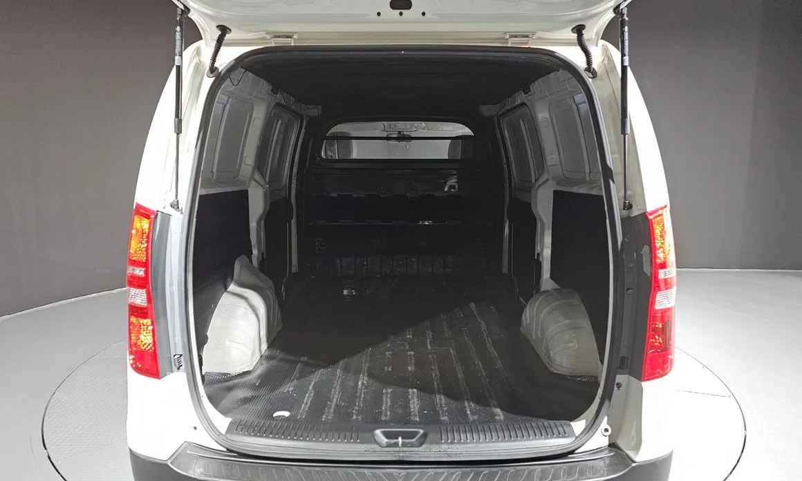 Фото 20 - Hyundai Starex