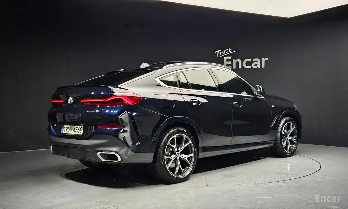Фото 2 - BMW X6