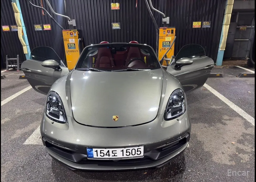 Фото 3 - Porsche 718