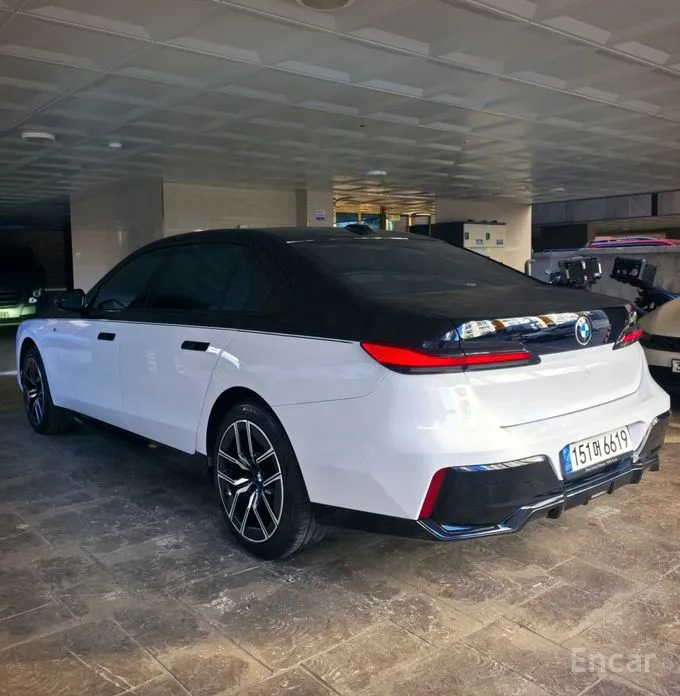 Фото 7 - BMW 7 Series