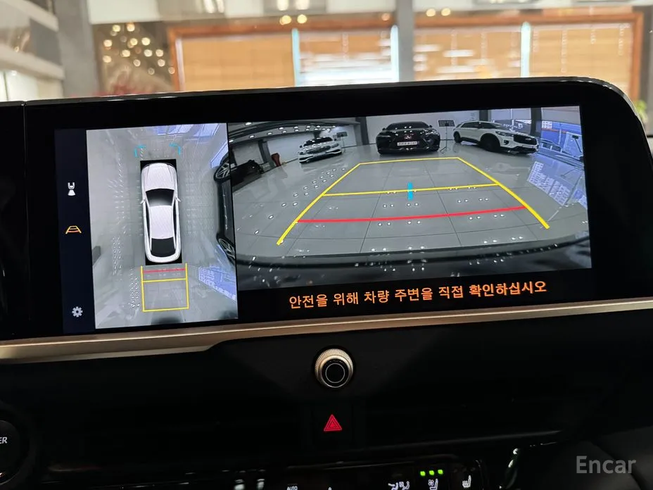 Фото 19 - Toyota Crown