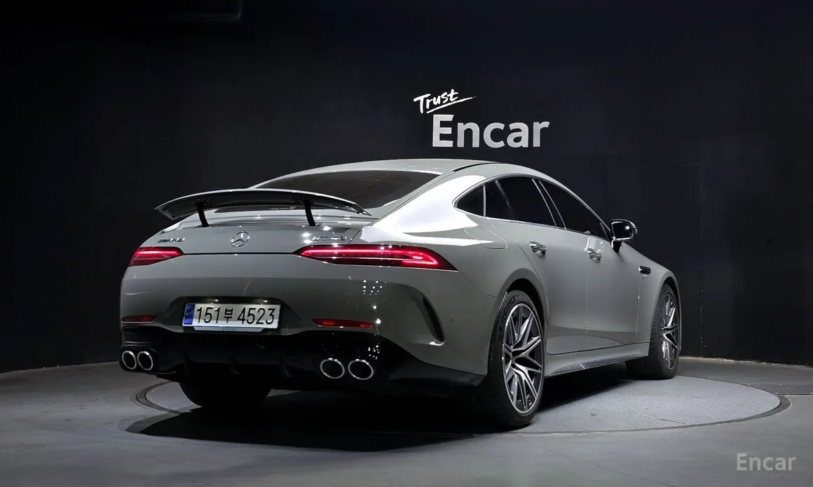 Photo 2 - Mercedes-Benz AMG GT