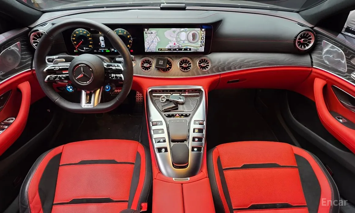 Photo 7 - Mercedes-Benz AMG GT