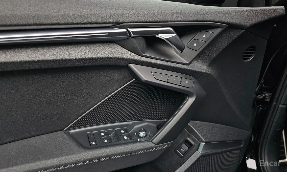 Фото 18 - Audi S3