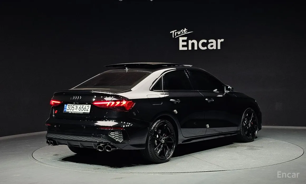 Фото 2 - Audi S3