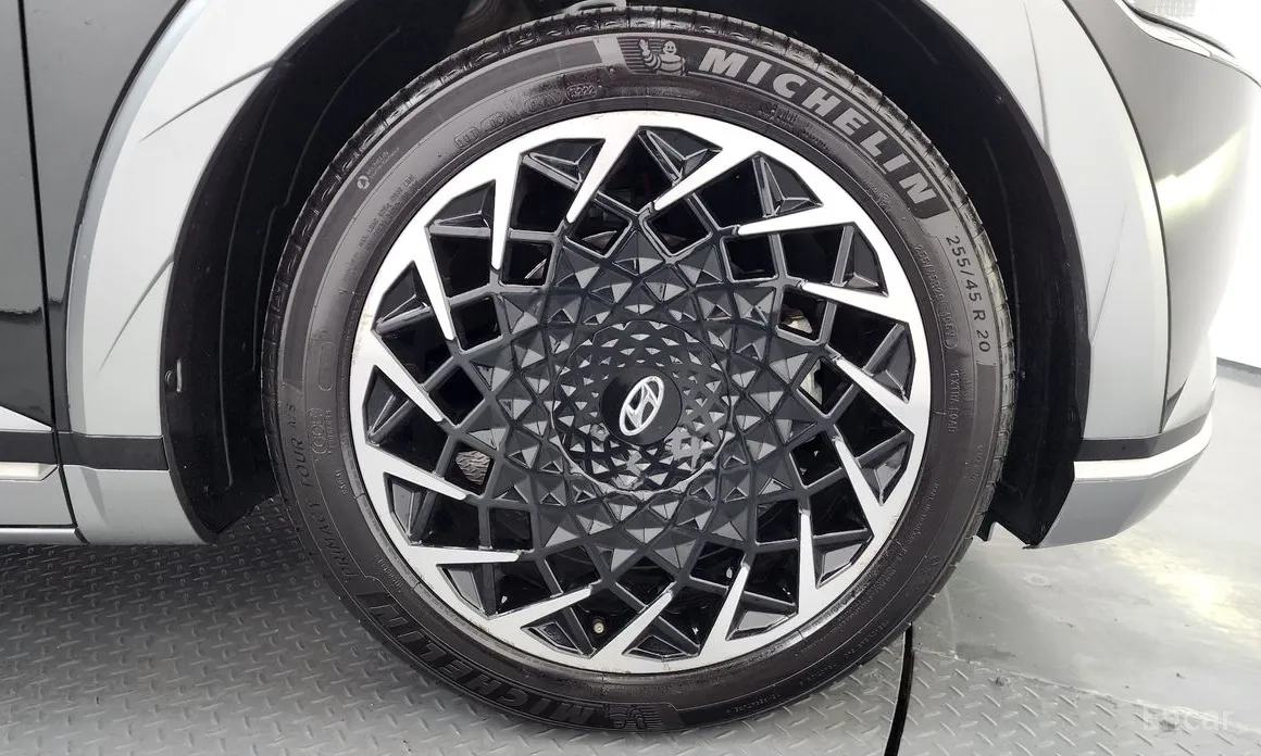 Фото 5 - Hyundai Ioniq 5