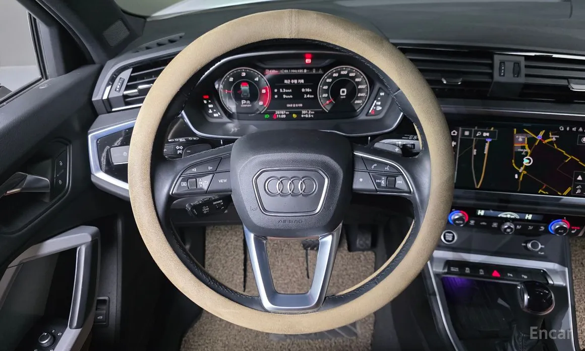 Фото 14 - Audi Q3