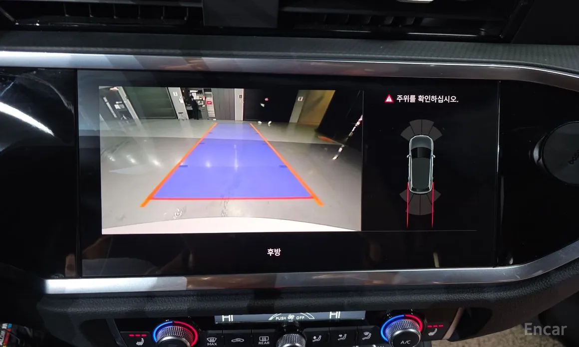 Фото 16 - Audi Q3