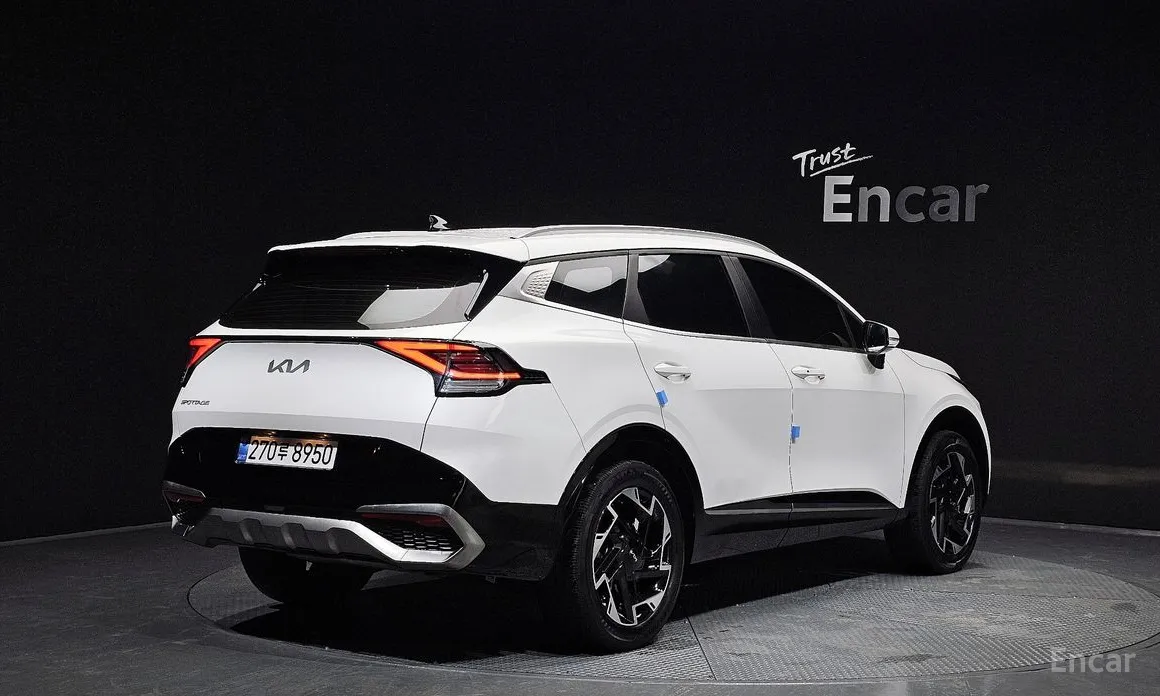 Фото 2 - Kia Sportage