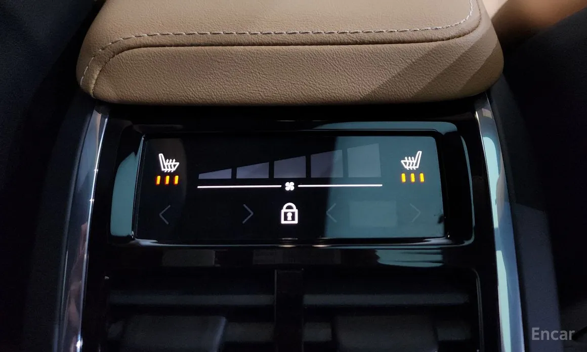 Фото 18 - Volvo XC60