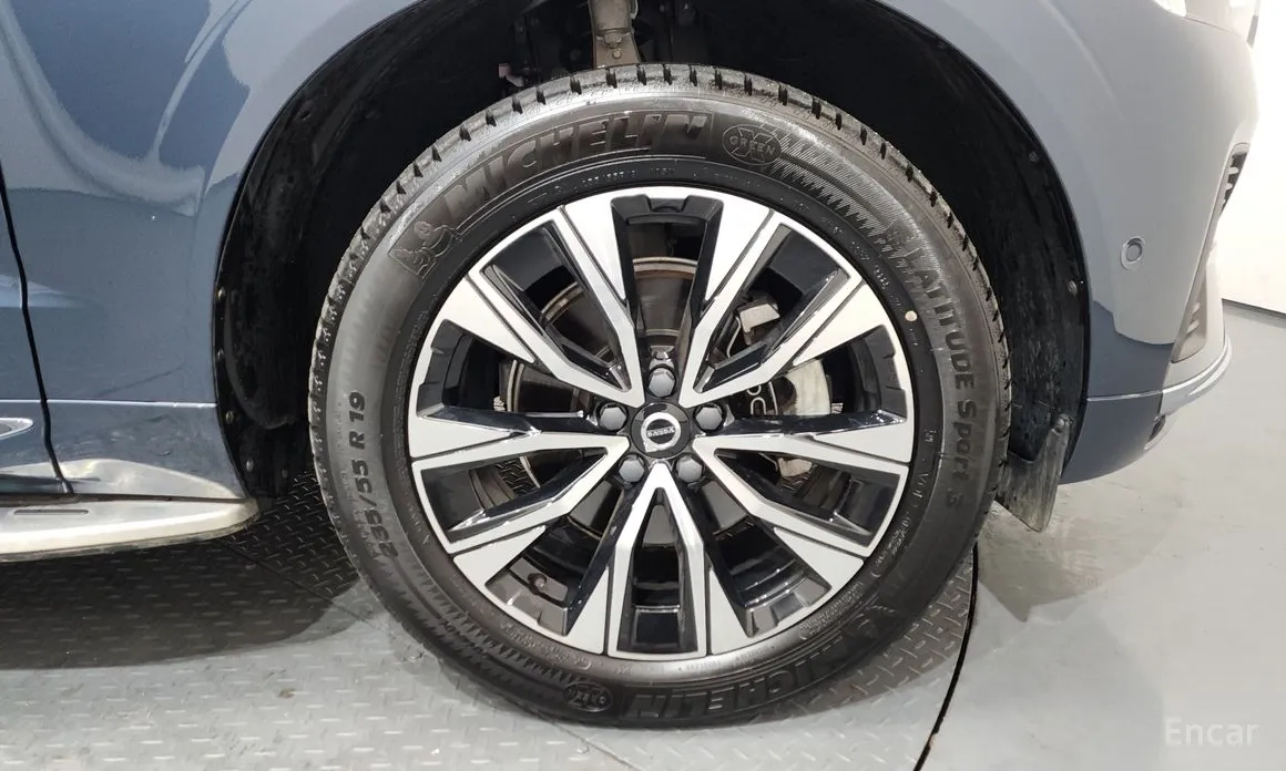 Фото 5 - Volvo XC60