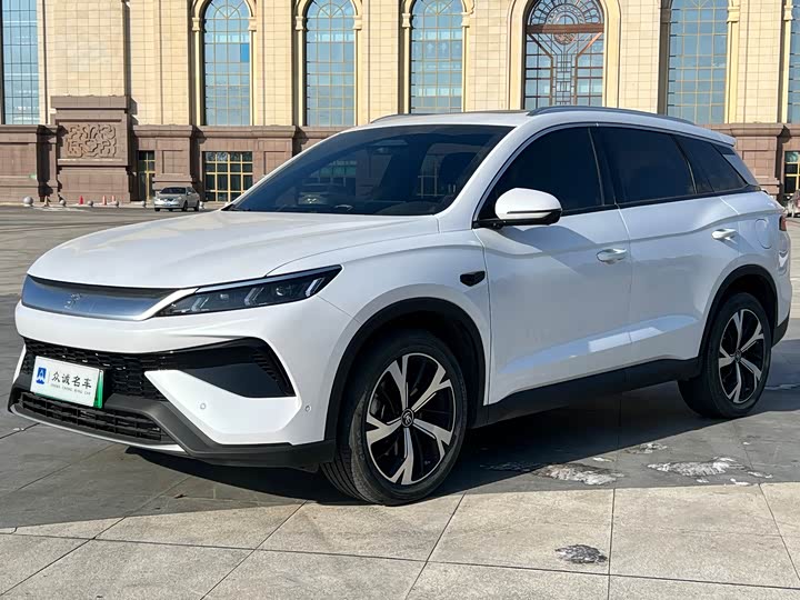 Фото 1 - BYD Song Pro Hybrid