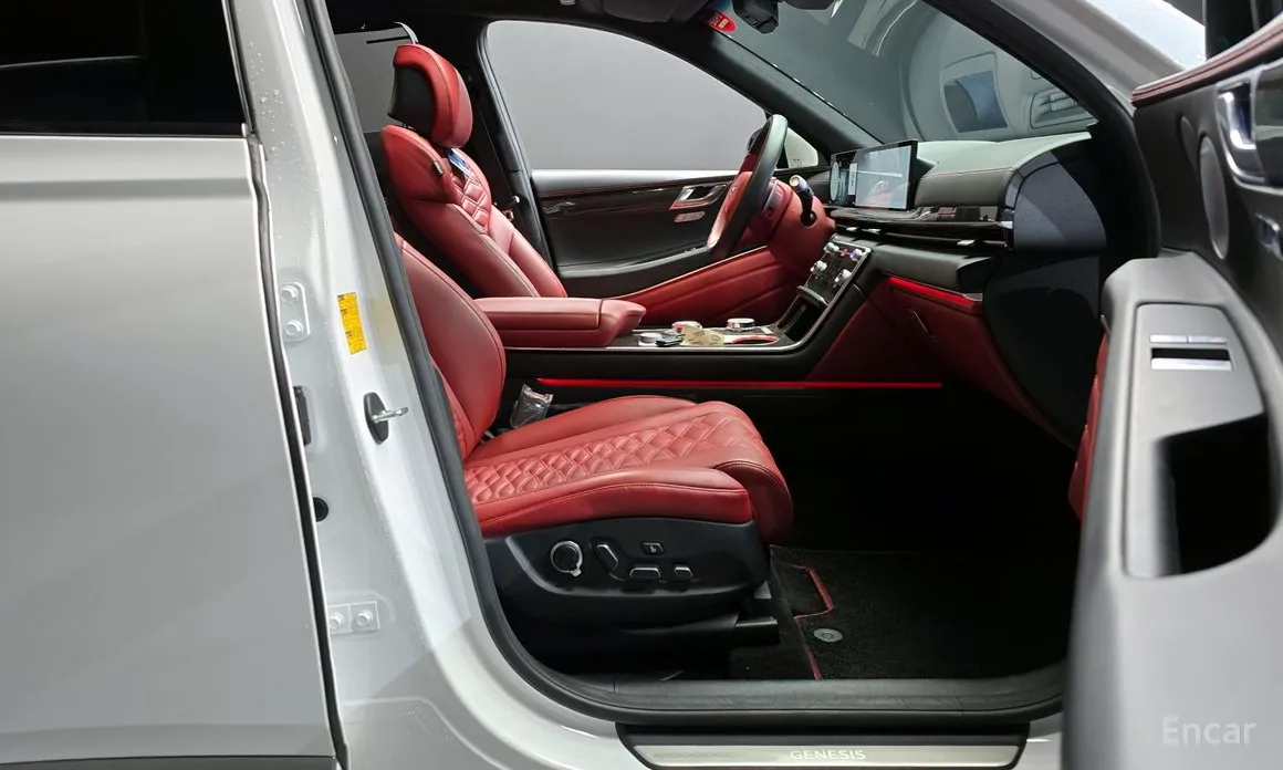 Фото 10 - Genesis GV80