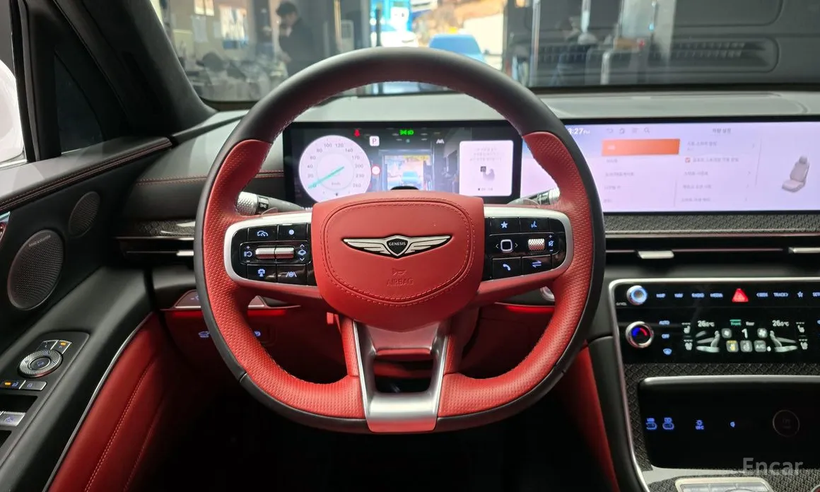Фото 14 - Genesis GV80