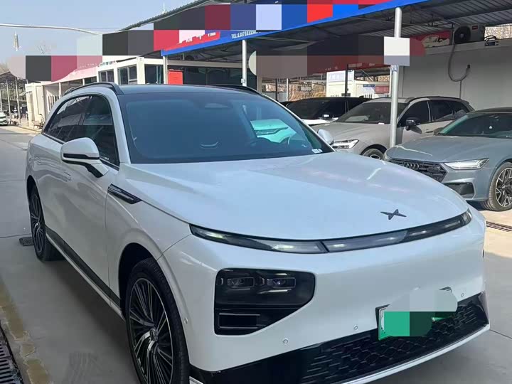 Фото 2 - XPeng G9