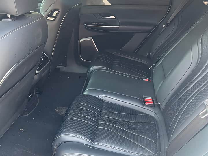 Фото 9 - XPeng G9