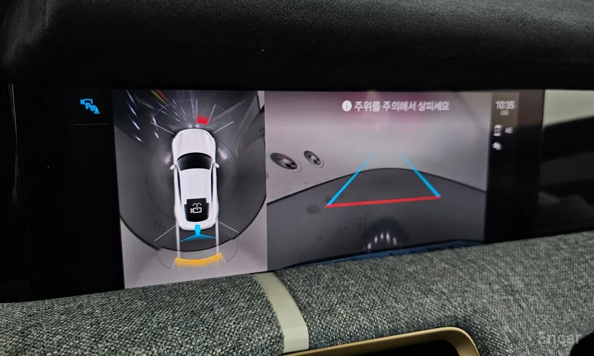 Фото 15 - Porsche Taycan