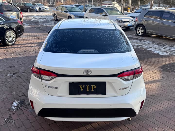 Фото 4 - Toyota Levin