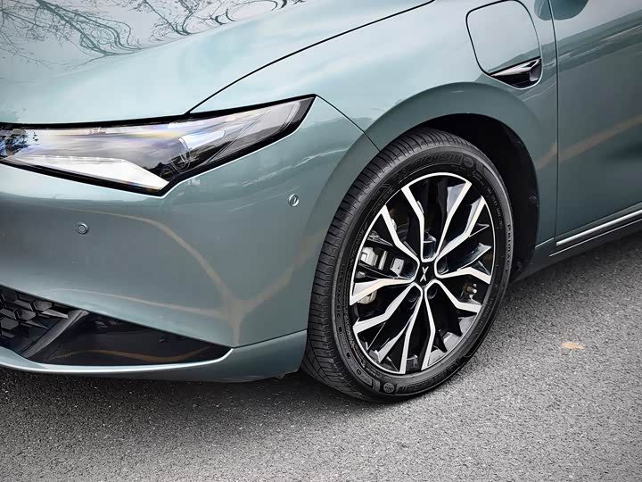 Фото 6 - XPeng P5