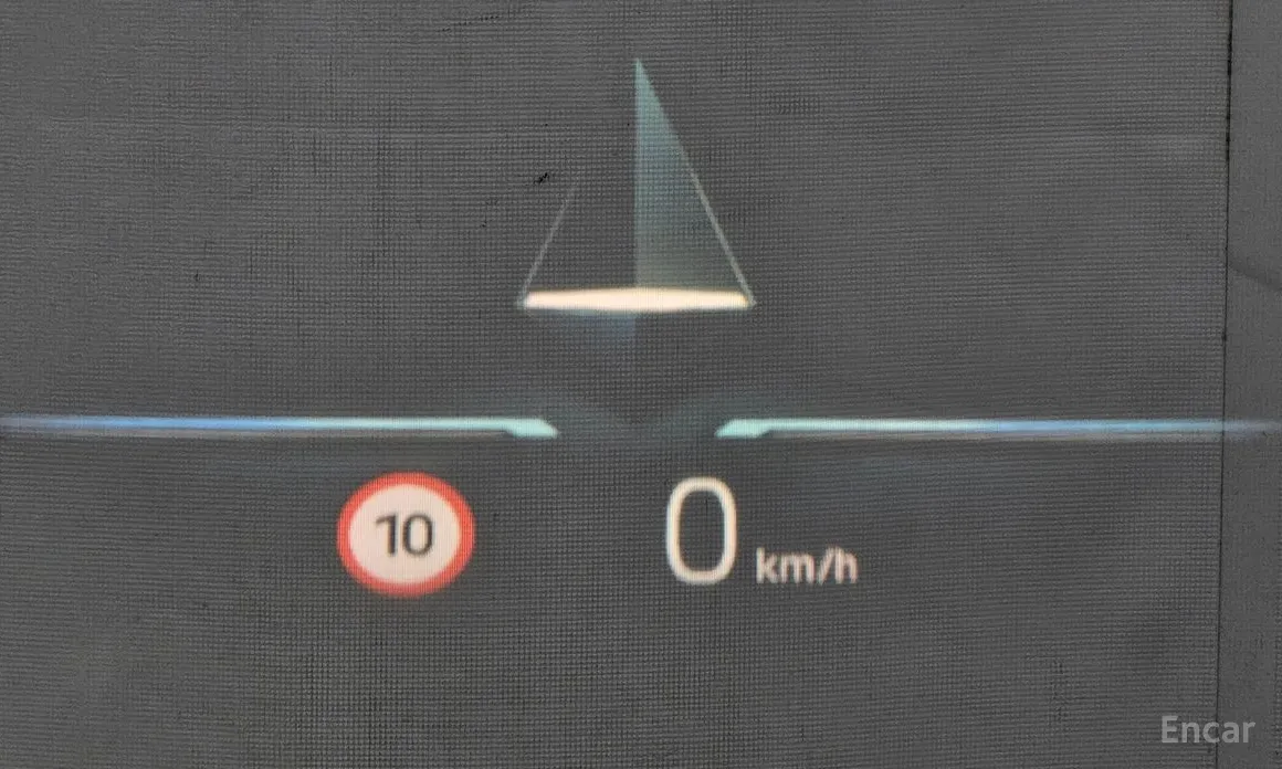 Фото 17 - BMW i4