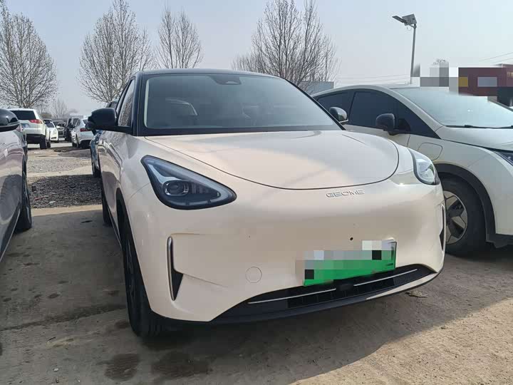 Фото 3 - Geely Galaxy Geome