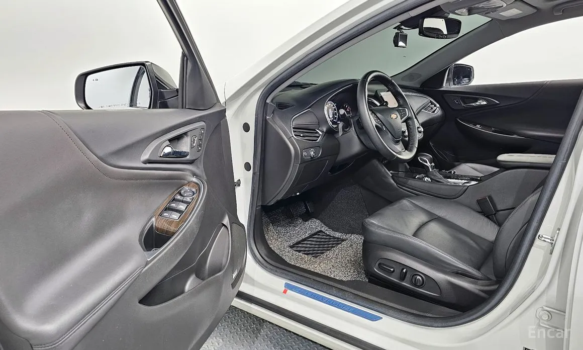 Фото 10 - Chevrolet Malibu