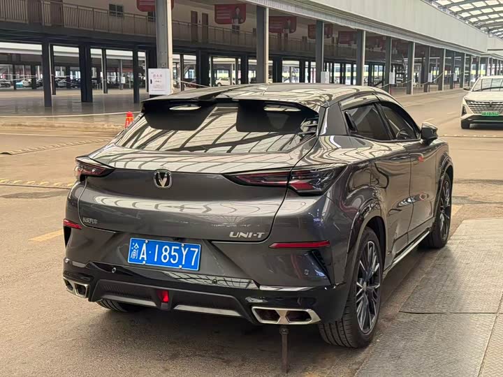 Фото 9 - Changan UNI-T