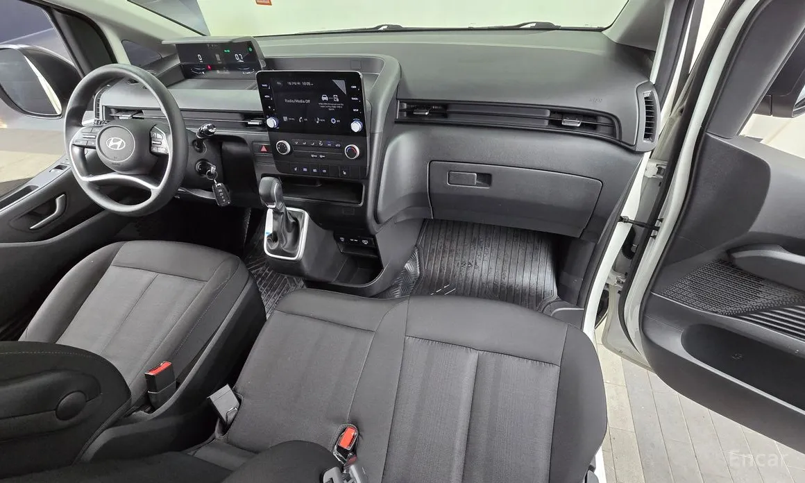 Фото 7 - Hyundai Staria