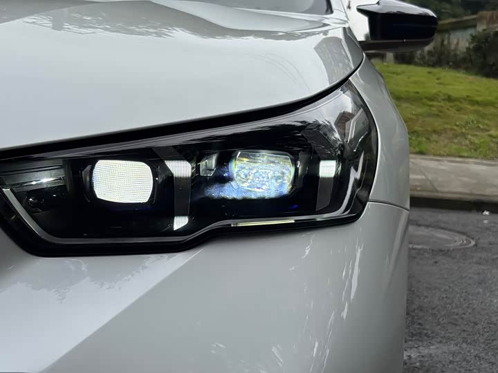 Фото 4 - BMW 5 Series