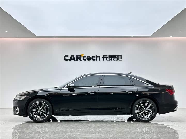 Фото 2 - Audi A6L