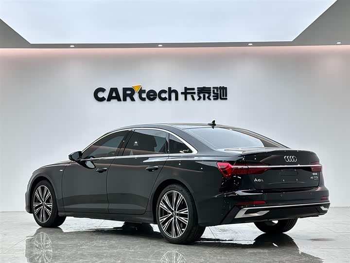 Фото 3 - Audi A6L