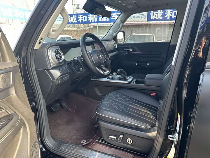 Фото 5 - Tank 300