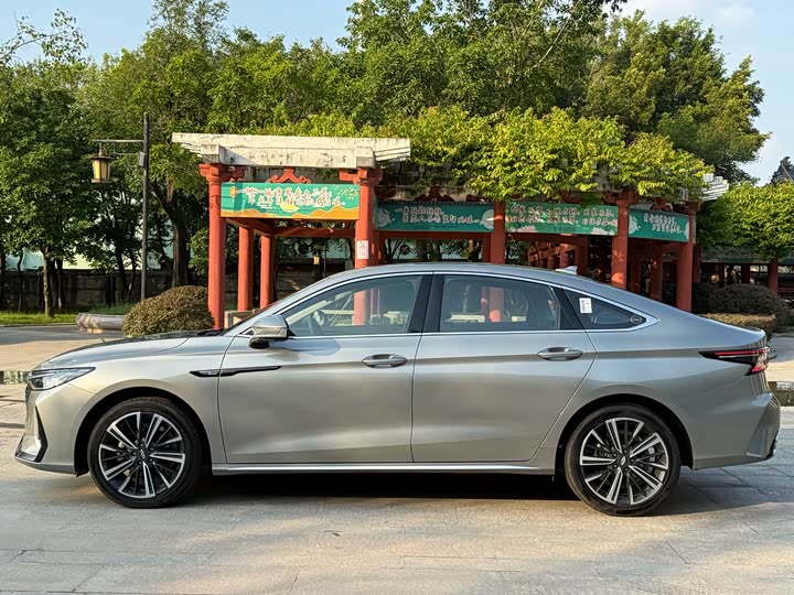 Фото 4 - Chery Arrizo 8