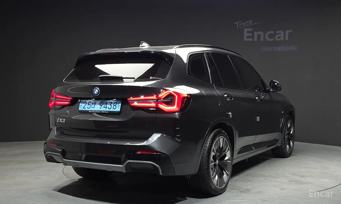 Фото 2 - BMW iX3