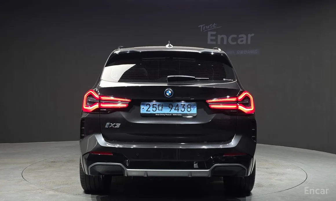 Фото 4 - BMW iX3