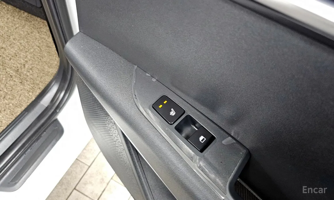 Фото 18 - Kia Niro