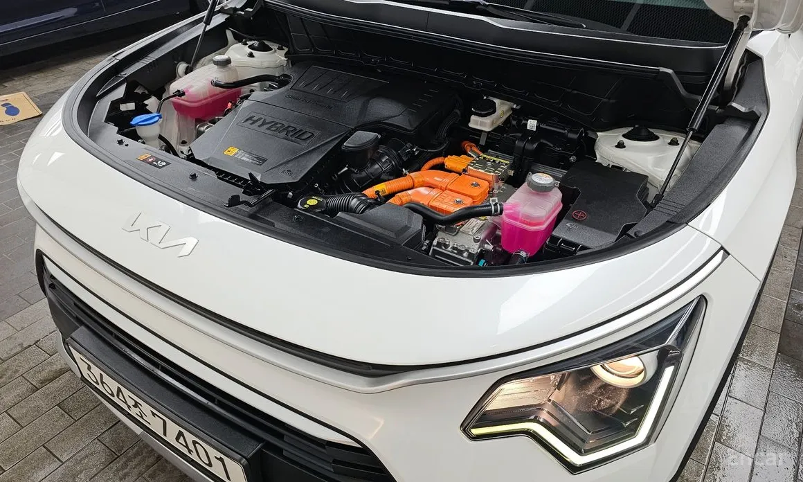 Фото 6 - Kia Niro