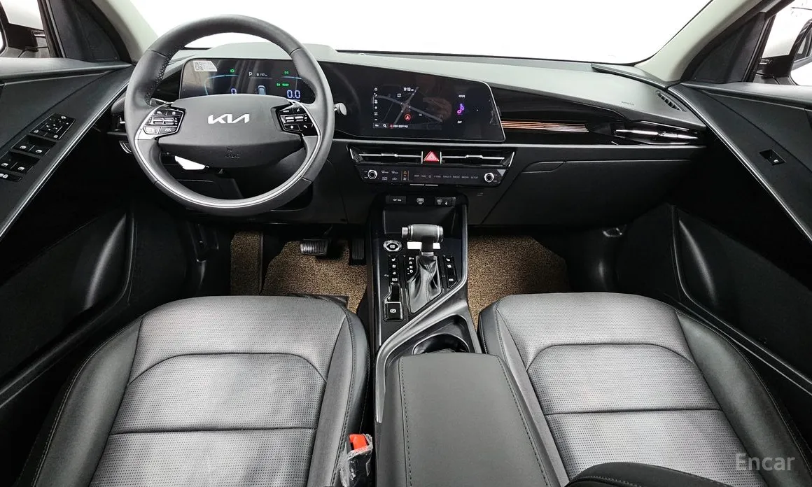 Фото 7 - Kia Niro