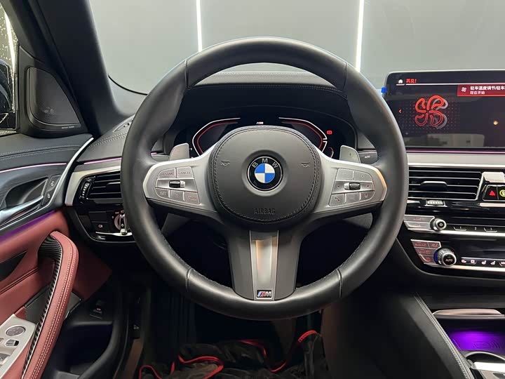 Фото 6 - BMW 5 Series