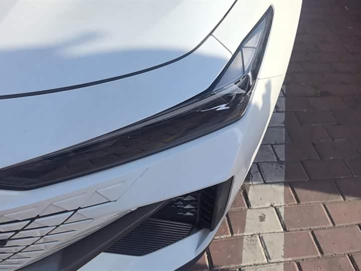 Фото 5 - Changan UNI-V