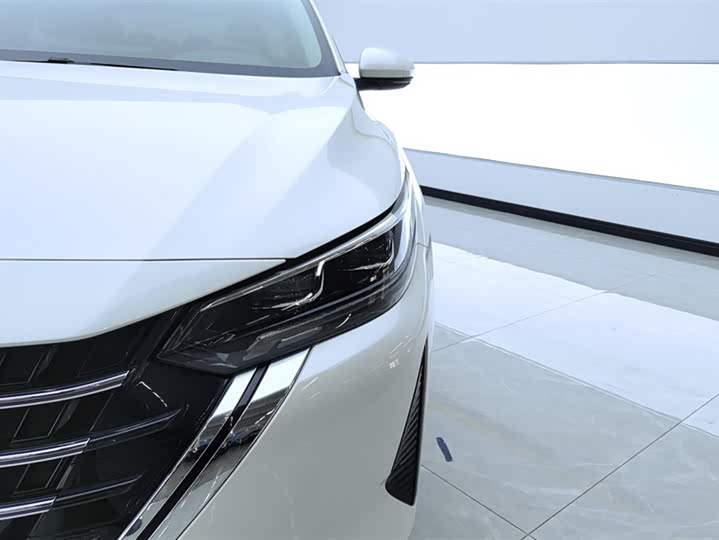 Фото 5 - Nissan Sylphy