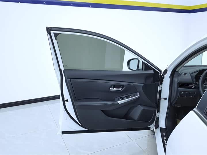 Фото 7 - Nissan Sylphy