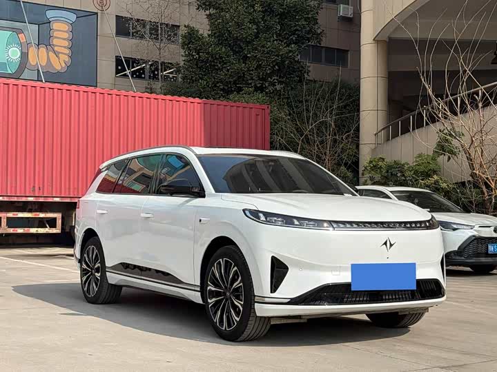 Фото 3 - Dongfeng Yipai eπ 008