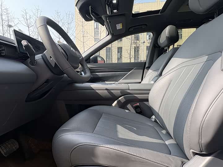 Фото 8 - Dongfeng Yipai eπ 008