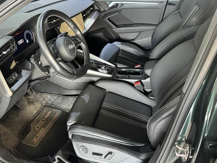 Фото 2 - Audi A3