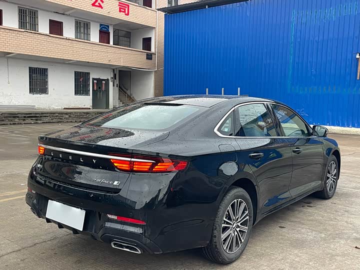 Photo 5 - Geely Preface